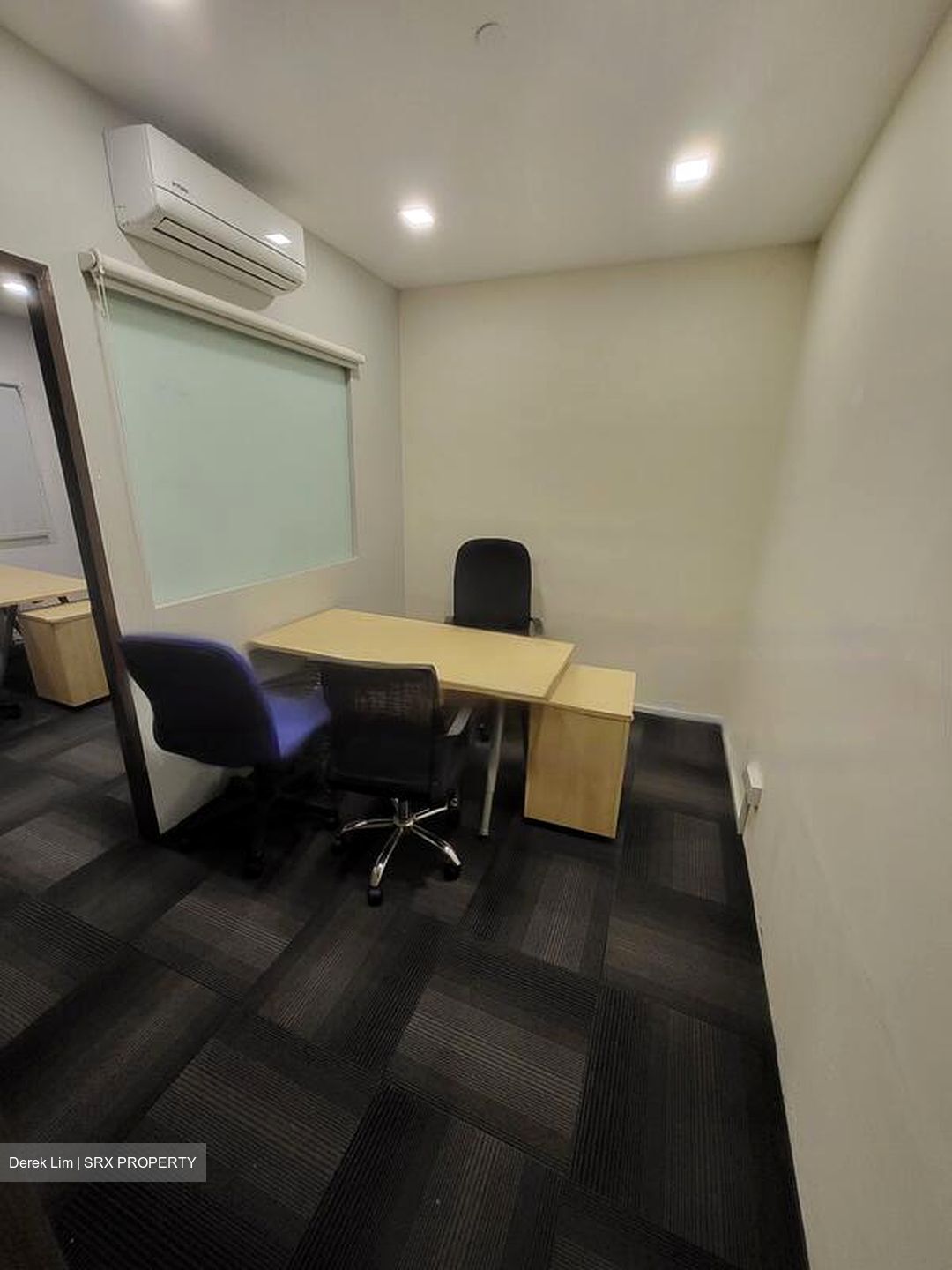 Oxley Bizhub (D14), Factory #455112091